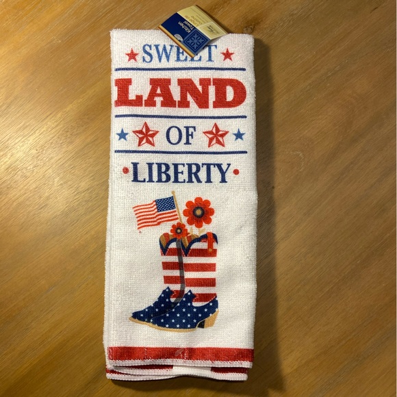 Towel - Picture 2 of 3